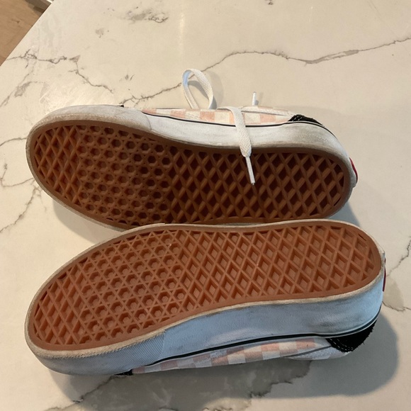 Vans Platform - Picture 3 of 3